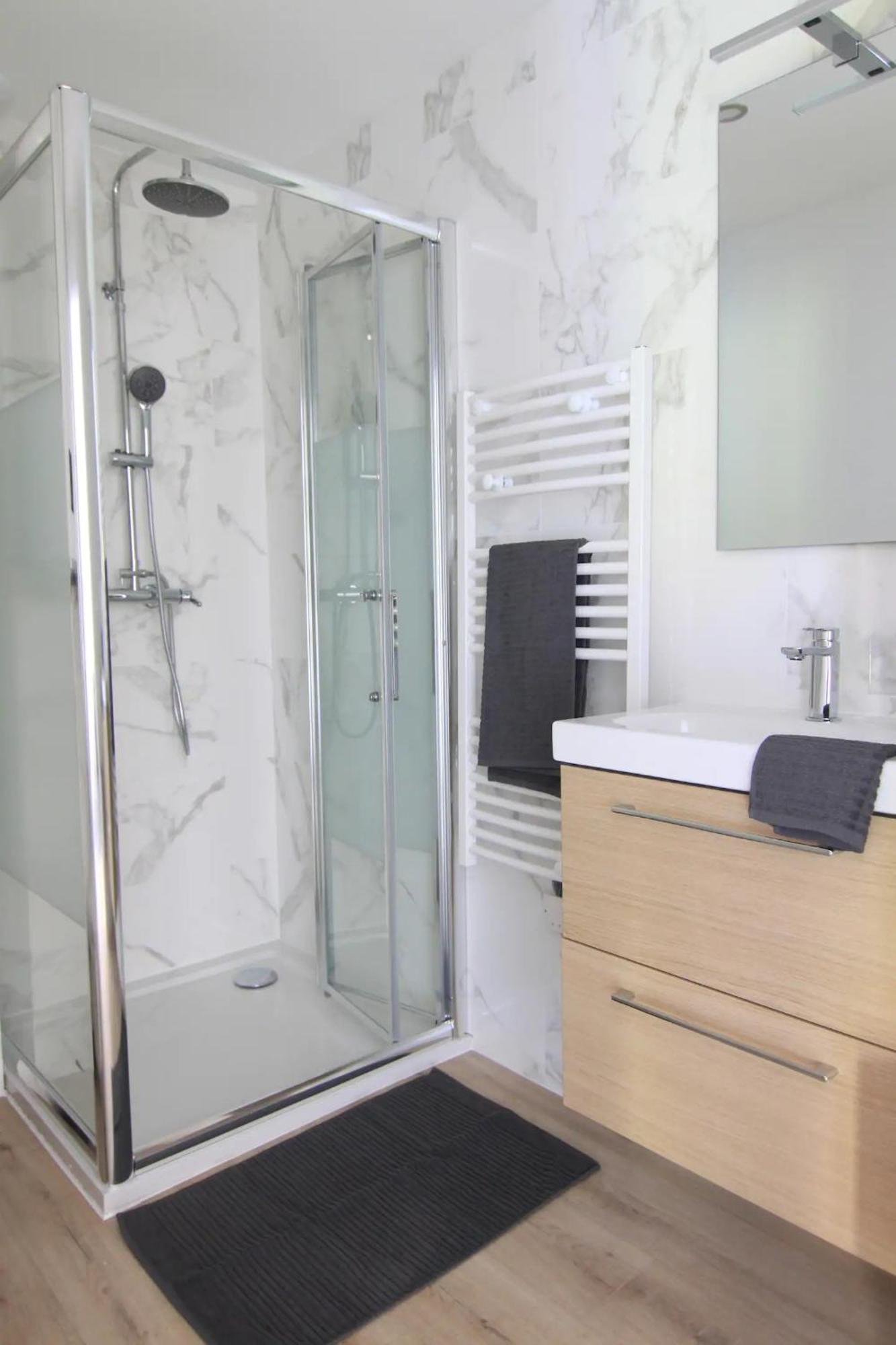 T2 Duplex Segre - Hyper Centre - Wifi - Netflix Apartment Exterior foto